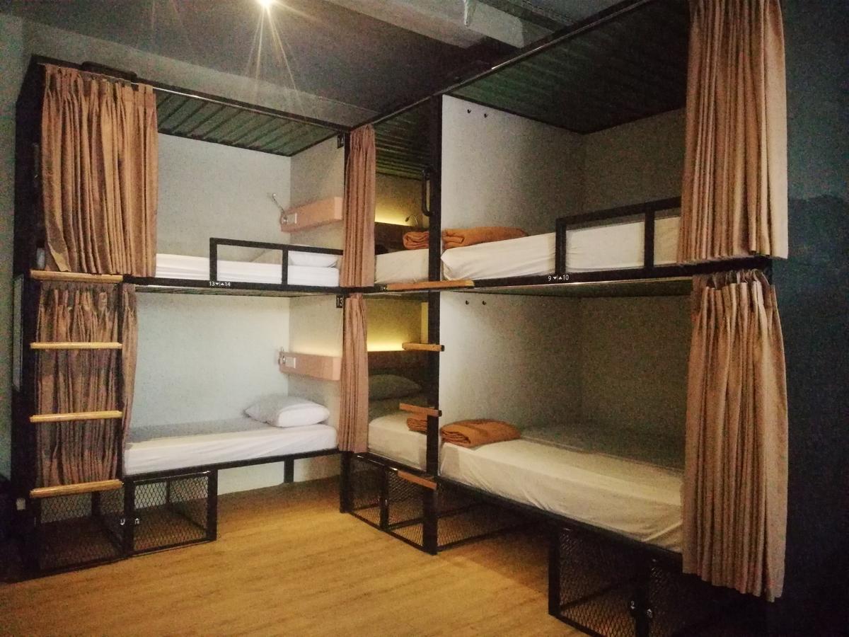 Pinx'S Hostel Jakarta Buitenkant foto