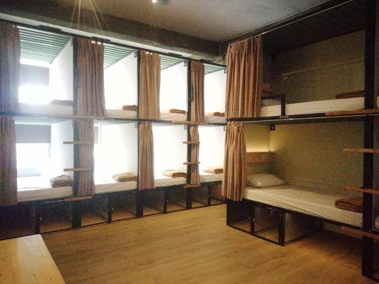 Pinx'S Hostel Jakarta Buitenkant foto